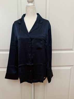 Cozy Earth Serenely Silk Classic Long Sleeve Pajama Top Navy